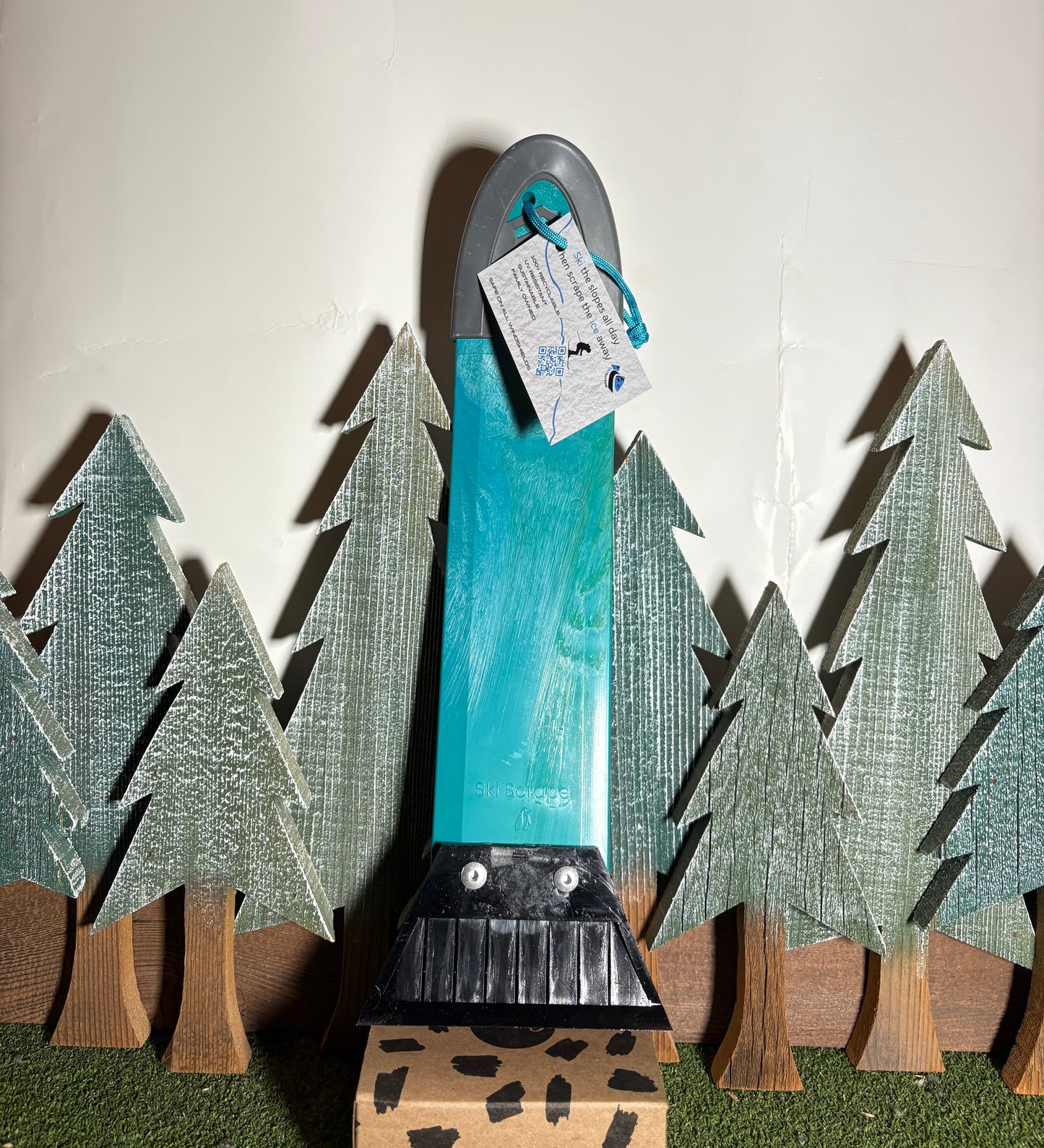 Bluebird Day Theme - Ski Scraper