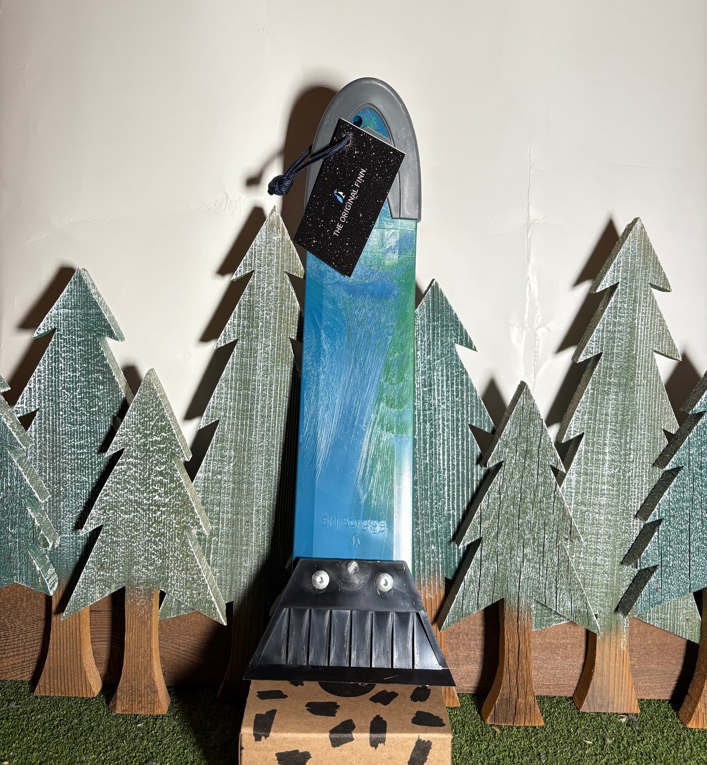 Bluebird Day Theme - Ski Scraper