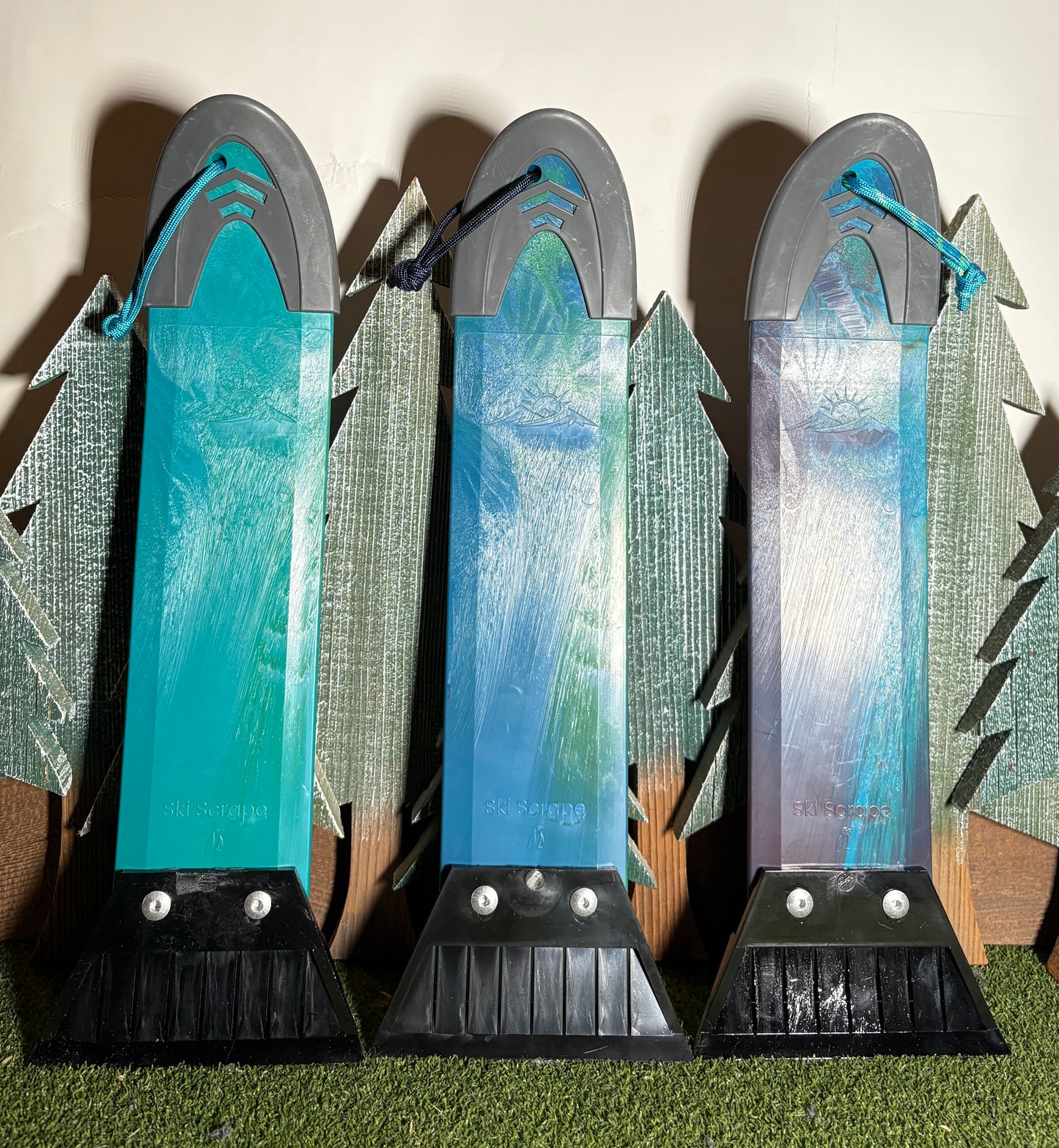 Bluebird Day Theme - Ski Scraper